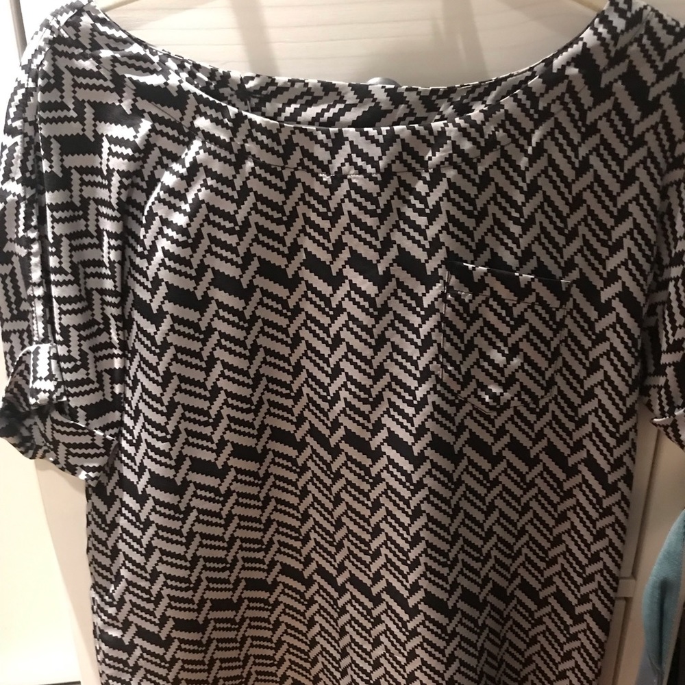 SS geometric blouse